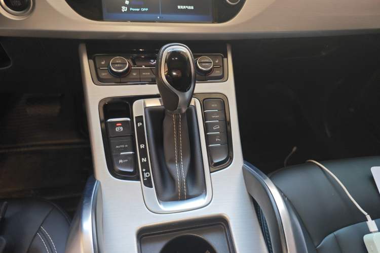 Used Geely Auto Emgrand X7 Sport 2016 1.8TD Automatic Smart Model Gear Lever