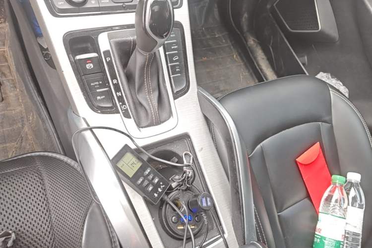 Used Geely Auto Emgrand X7 Sport 2016 1.8TD Automatic ZhiShang Model Gear Lever