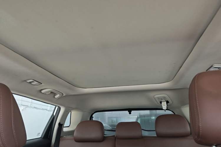 Used Geely Auto Emgrand X7 Sport 2016 1.8TD Automatic ZhiZun Version Headliner