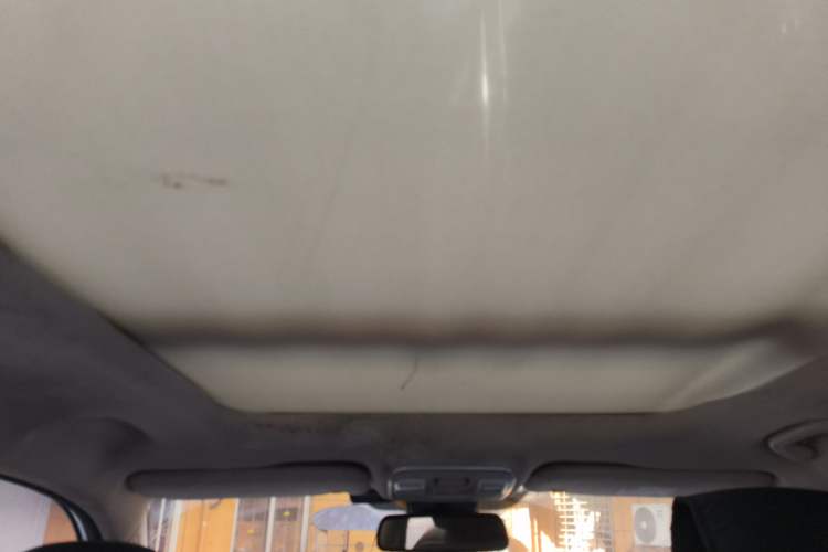 Used Geely Auto Emgrand X7 Sport 2016 1.8TD Automatic Smart Model Headliner