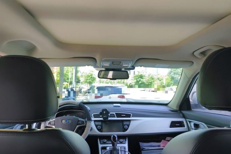 Used Geely Auto Emgrand X7 Sport 2016 1.8TD Automatic Smart Connectivity Version Headliner