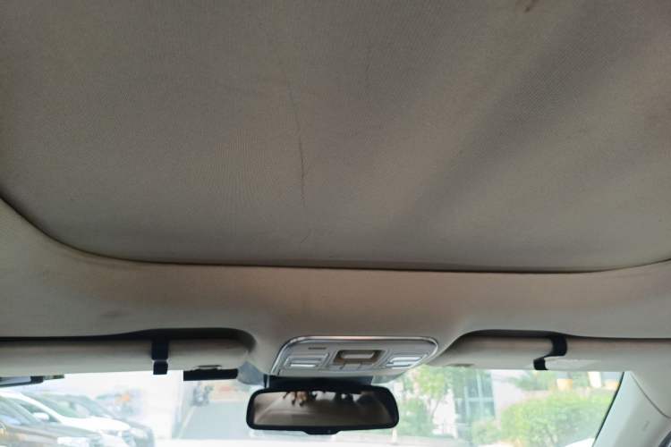 Used Geely Auto Emgrand X7 Sport 2016 1.8TD Automatic ZhiZun Version Headliner