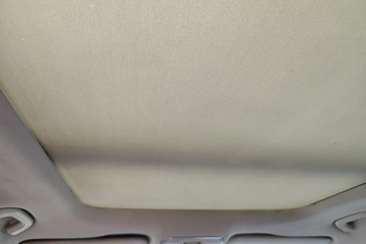 Used Geely Auto Emgrand X7 Sport 2016 1.8TD Automatic ZhiZun Version Headliner