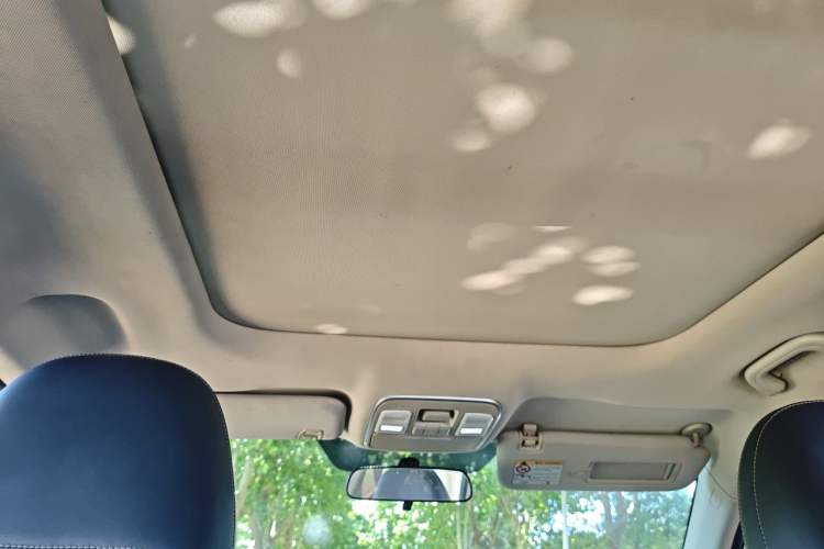 Used Geely Auto Emgrand X7 Sport 2016 2.0L Manual Smart Connect Version Headliner