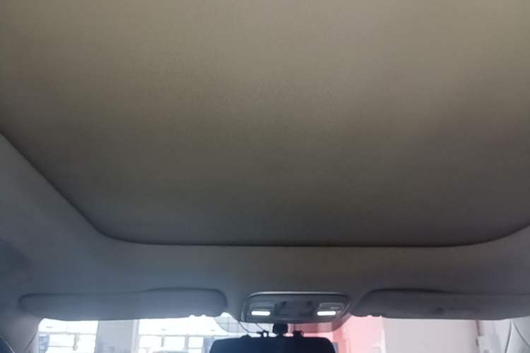 Used Geely Auto Emgrand X7 Sport 2016 1.8TD Automatic ZhiShang Model Headliner