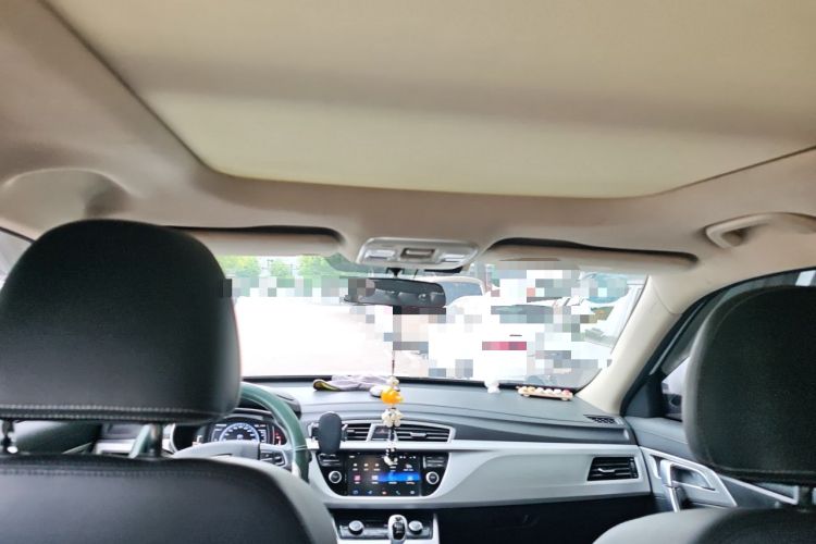 Used Geely Auto Emgrand X7 Sport 2016 2.0L Manual Smart Connect Version Headliner
