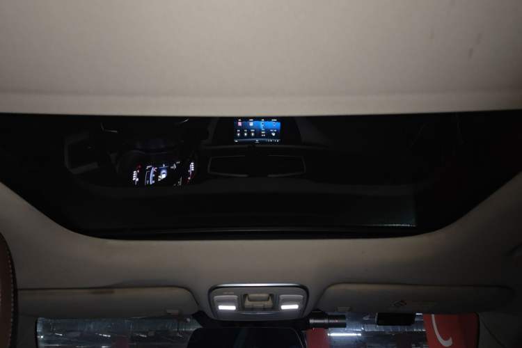 Used Geely Auto Emgrand X7 Sport 2016 1.8TD Automatic ZhiZun Version Headliner