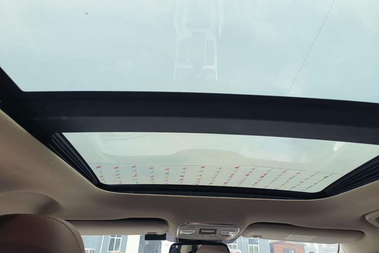 Used Geely Auto Emgrand X7 Sport 2016 1.8TD Automatic ZhiZun Version Headliner