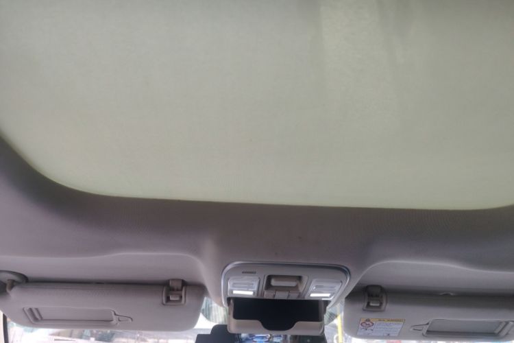 Used Geely Auto Emgrand X7 Sport 2016 2.0L Manual ZhiShang Version Headliner