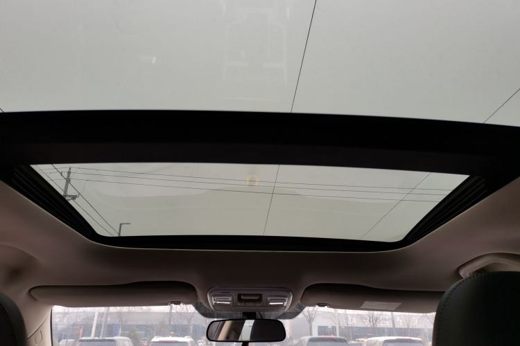 Used Geely Auto Emgrand X7 Sport 2016 1.8TD Automatic Smart Connectivity Version Headliner