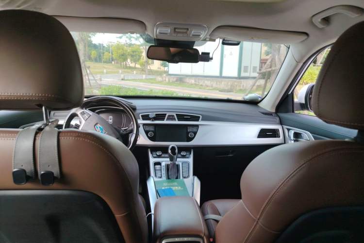 Used Geely Auto Emgrand X7 Sport 2016 1.8TD Automatic ZhiZun Version Headliner