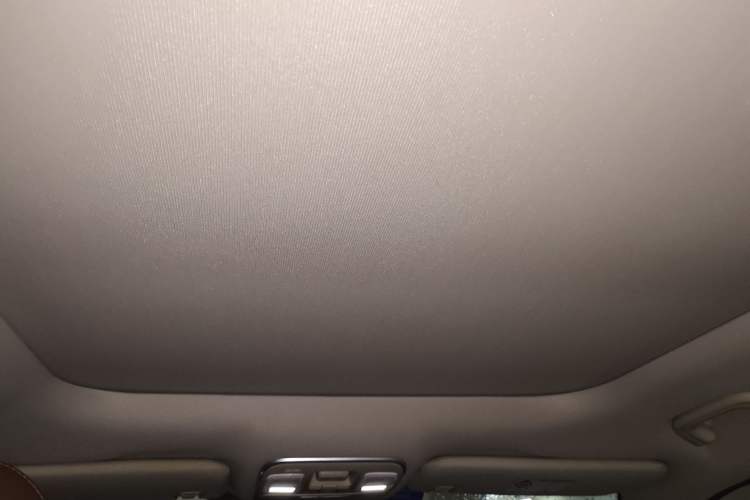 Used Geely Auto Emgrand X7 Sport 2016 1.8TD Automatic ZhiZun Version Headliner
