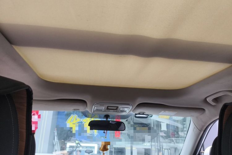 Used Geely Auto Emgrand X7 Sport 2016 1.8TD Automatic ZhiShang Model Headliner