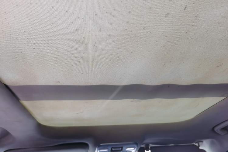 Used Geely Auto Emgrand X7 Sport 2016 1.8TD Automatic ZhiShang Model Headliner