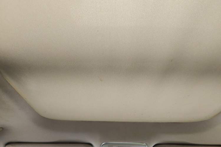 Used Geely Auto Emgrand X7 Sport 2016 1.8TD Automatic Smart Connectivity Version Headliner