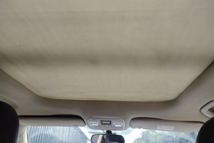 Used Geely Auto Emgrand X7 Sport 2016 2.0L Manual Smart Connect Version Headliner