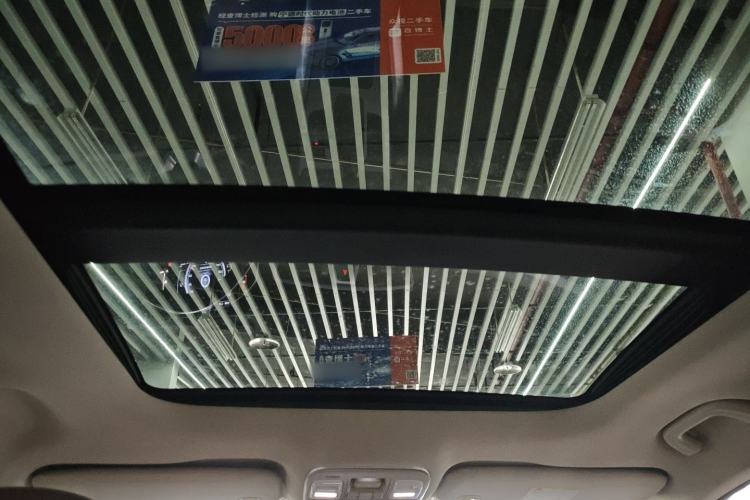 Used Geely Auto Emgrand X7 Sport 2016 1.8TD Automatic ZhiZun Version Headliner