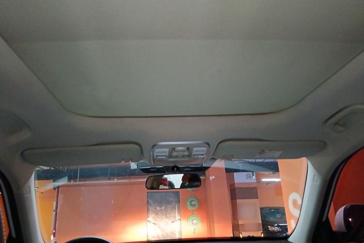 Used Geely Auto Emgrand X7 Sport 2016 1.8TD Automatic Smart Connectivity Version Headliner