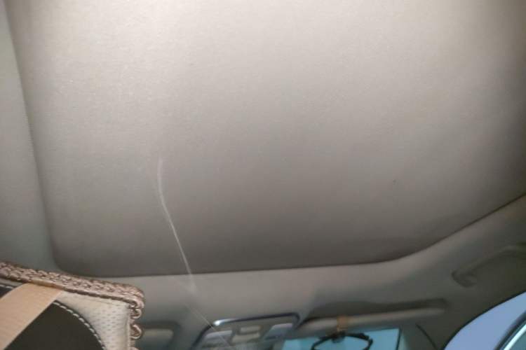 Used Geely Auto Emgrand X7 Sport 2016 1.8TD Automatic Smart Model Headliner