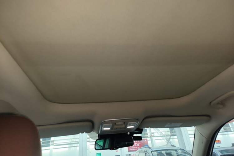 Used Geely Auto Emgrand X7 Sport 2016 1.8TD Automatic ZhiZun Version Headliner