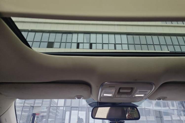 Used Geely Auto Emgrand X7 Sport 2016 1.8TD Automatic ZhiZun Version Headliner