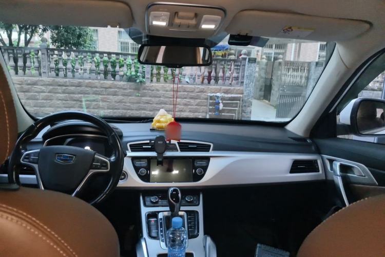 Used Geely Auto Emgrand X7 Sport 2016 1.8TD Automatic ZhiZun Version Headliner