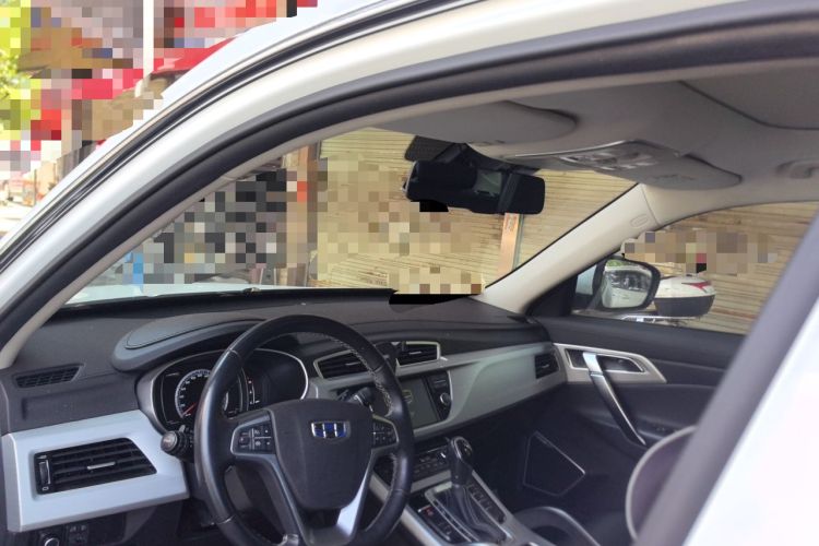 Used Geely Auto Emgrand X7 Sport 2016 1.8TD Automatic Smart Model Headliner