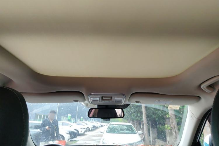 Used Geely Auto Emgrand X7 Sport 2016 1.8TD Automatic Smart Model Headliner