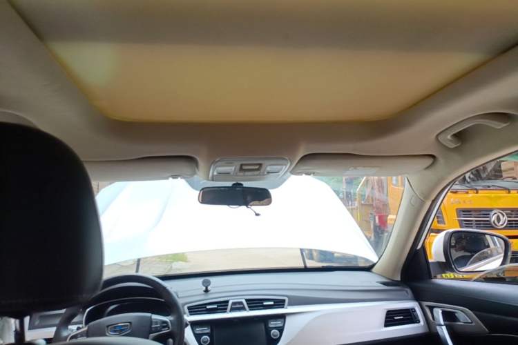 Used Geely Auto Emgrand X7 Sport 2016 1.8TD Automatic Smart Connectivity Version Headliner