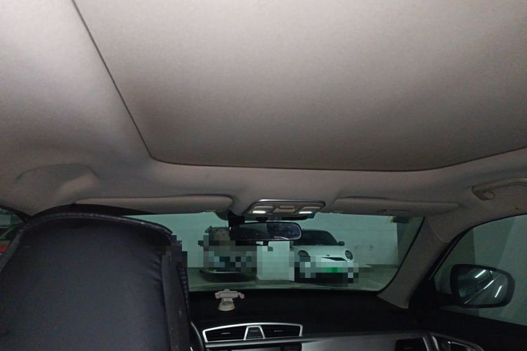 Used Geely Auto Emgrand X7 Sport 2016 1.8TD Automatic Smart Connectivity Version Headliner