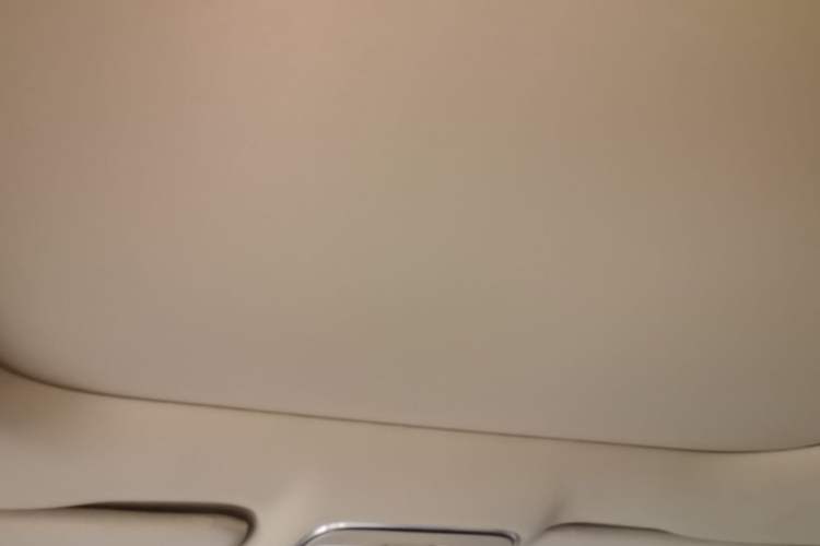 Used Geely Auto Emgrand X7 Sport 2016 1.8TD Automatic Smart Model Headliner