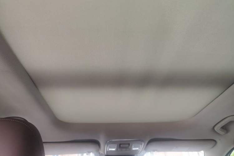 Used Geely Auto Emgrand X7 Sport 2016 1.8TD Automatic ZhiZun Version Headliner