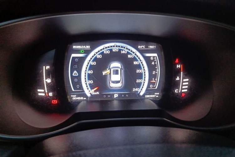 Used Geely Auto Emgrand X7 Sport 2016 1.8TD Automatic Smart Connectivity Version Instrument Cluster