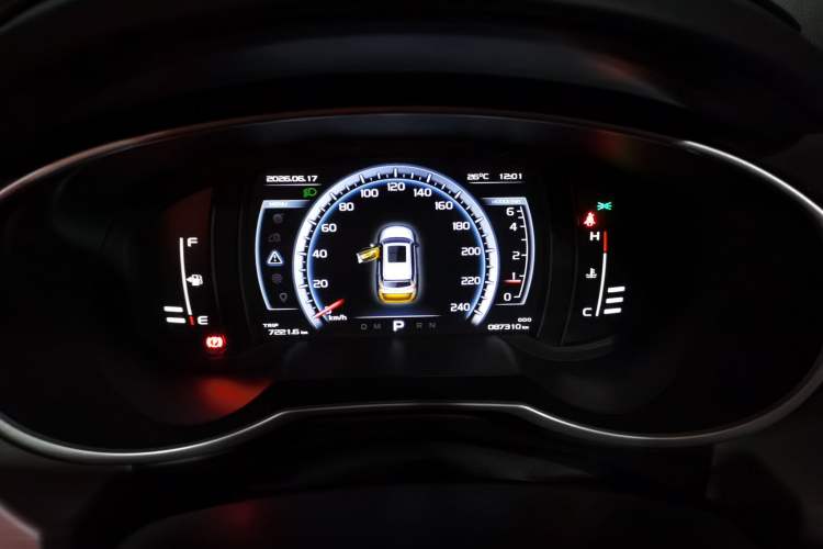Used Geely Auto Emgrand X7 Sport 2016 1.8TD Automatic Smart Model Instrument Cluster