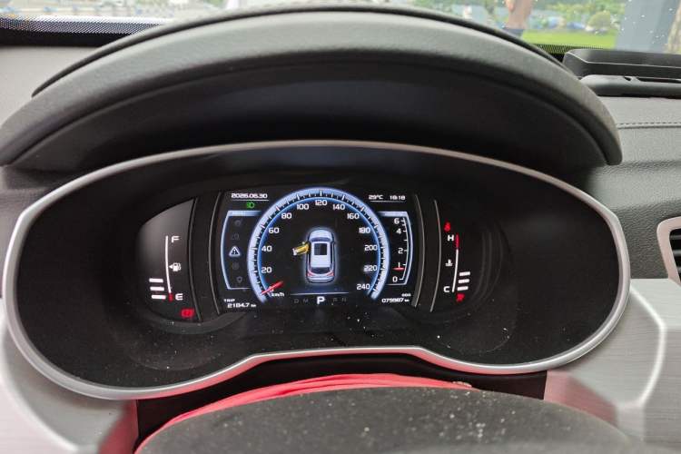 Used Geely Auto Emgrand X7 Sport 2016 1.8TD Automatic ZhiShang Model Instrument Cluster