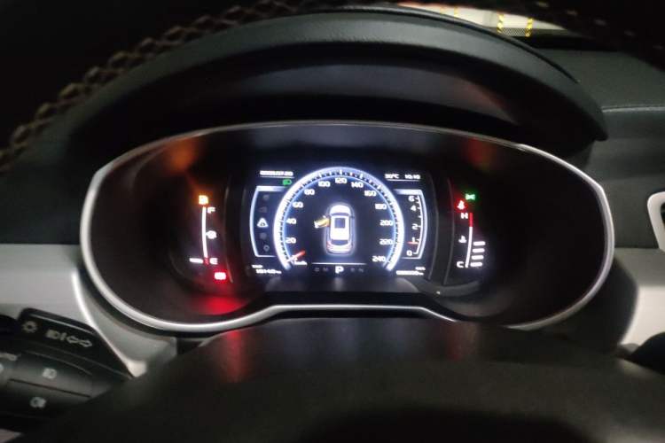 Used Geely Auto Emgrand X7 Sport 2016 1.8TD Automatic ZhiZun Version Instrument Cluster