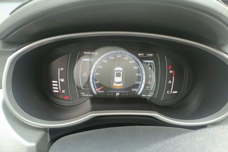 Used Geely Auto Emgrand X7 Sport 2016 1.8TD Automatic ZhiZun Version Instrument Cluster