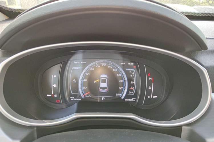 Used Geely Auto Emgrand X7 Sport 2016 1.8TD Automatic ZhiZun Version Instrument Cluster