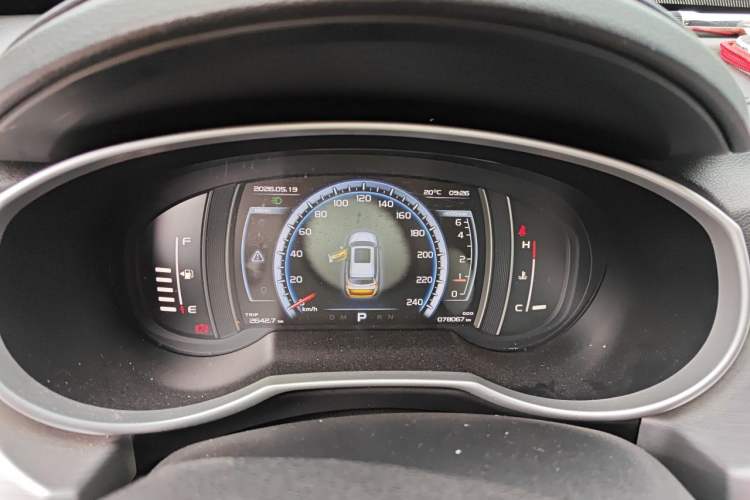 Used Geely Auto Emgrand X7 Sport 2016 1.8TD Automatic ZhiZun Version Instrument Cluster