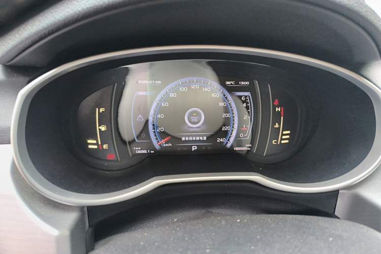 Used Geely Auto Emgrand X7 Sport 2016 1.8TD Automatic ZhiZun Version Instrument Cluster