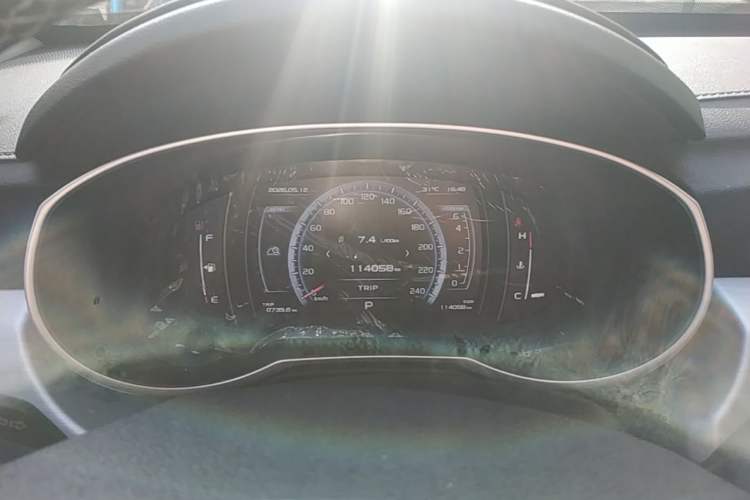 Used Geely Auto Emgrand X7 Sport 2016 1.8TD Automatic Smart Connectivity Version Instrument Cluster
