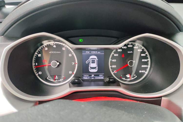 Used Geely Auto Emgrand X7 Sport 2016 1.8TD Automatic ZhiShang Model Instrument Cluster