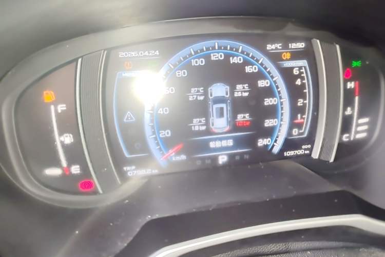 Used Geely Auto Emgrand X7 Sport 2016 1.8TD Automatic Smart Connectivity Version Instrument Cluster