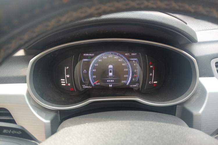 Used Geely Auto Emgrand X7 Sport 2016 2.0L Manual Smart Connect Version Instrument Cluster