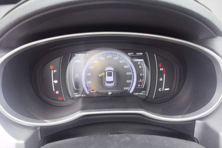 Used Geely Auto Emgrand X7 Sport 2016 1.8TD Automatic ZhiZun Version Instrument Cluster