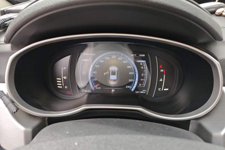 Used Geely Auto Emgrand X7 Sport 2016 1.8TD Automatic ZhiZun Version Instrument Cluster