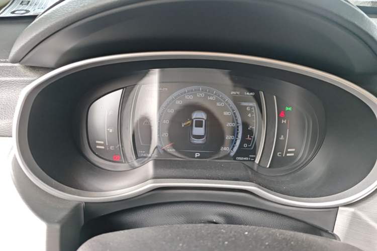 Used Geely Auto Emgrand X7 Sport 2016 1.8TD Automatic Smart Connectivity Version Instrument Cluster