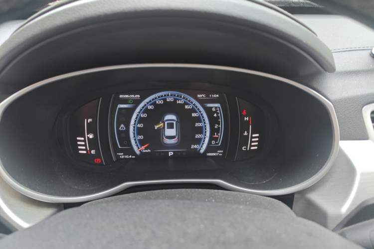Used Geely Auto Emgrand X7 Sport 2016 1.8TD Automatic Smart Model Instrument Cluster