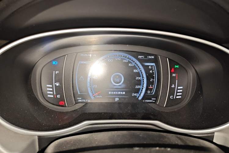Used Geely Auto Emgrand X7 Sport 2016 1.8TD Automatic ZhiShang Model Instrument Cluster
