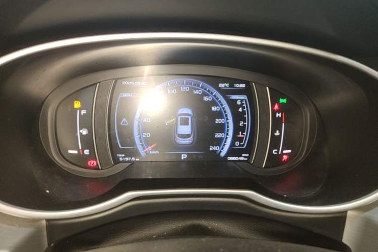 Used Geely Auto Emgrand X7 Sport 2016 1.8TD Automatic ZhiZun Version Instrument Cluster